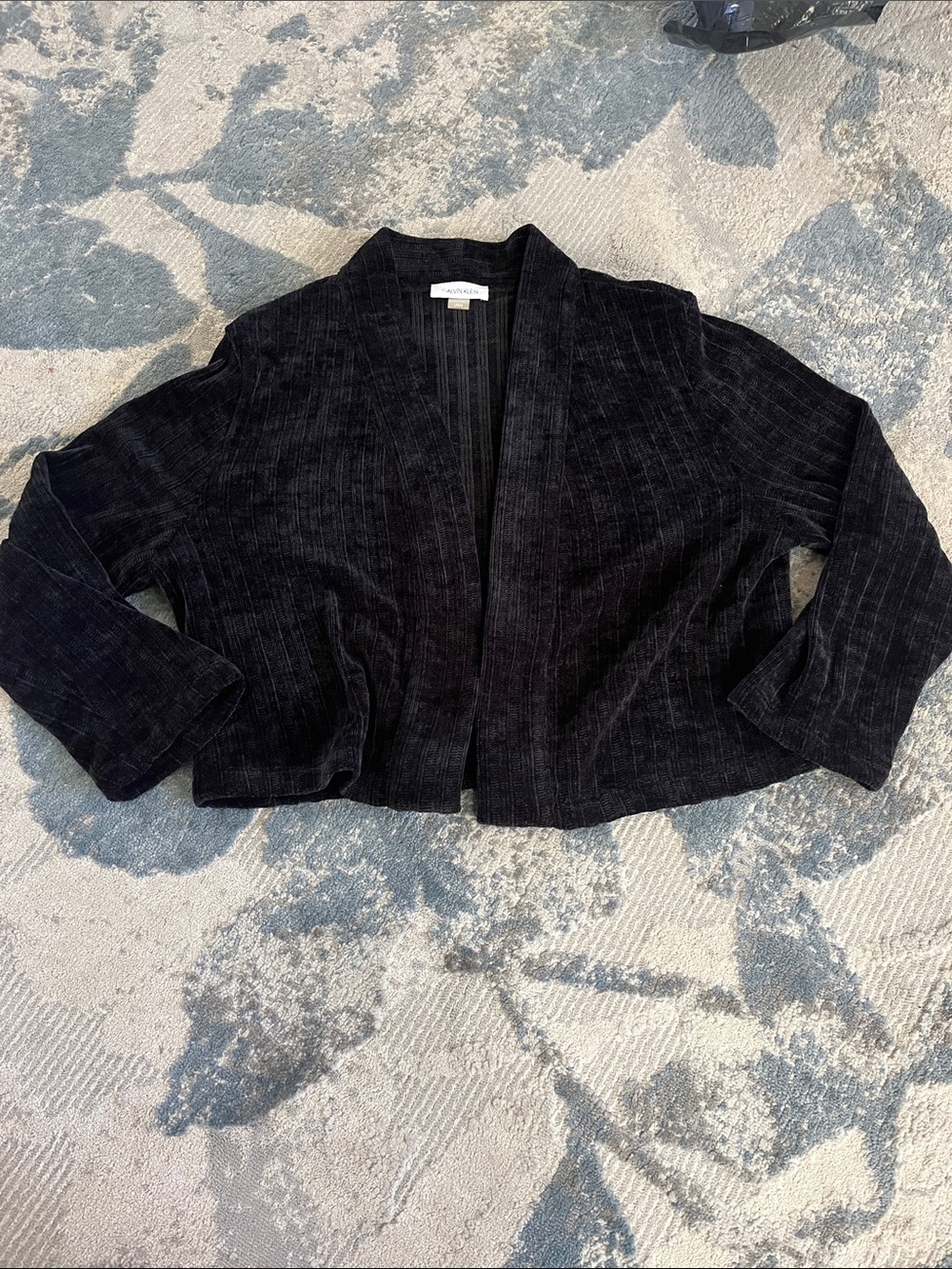 Calvin Klein Black Cropped Velvet Open-Front Blazer